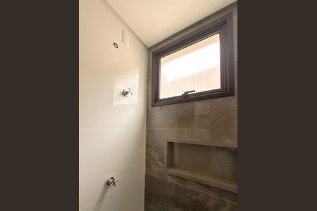 Apartamento para alugar com 100m², 2 quartos e 1 vagaBanheiro da Suíte