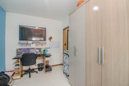 Quarto 1 de apartamento à venda com 2 quartos, 61m² em Rubem Berta, Porto Alegre