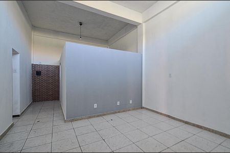 Casa para alugar com 69m², 1 quarto e 1 vagaSala