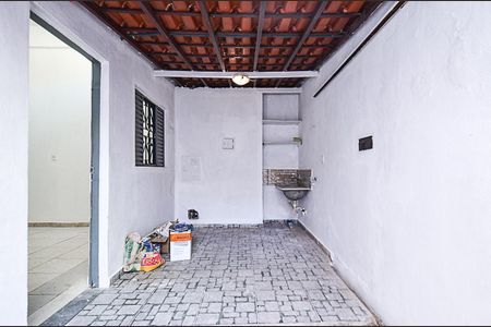 Casa para alugar com 69m², 1 quarto e 1 vagaÁrea de Serviço