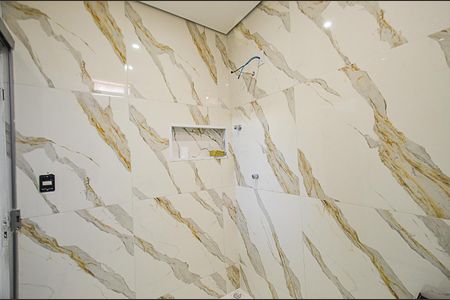 Banheiro de casa para alugar com 1 quarto, 69m² em Nova Vista, Belo Horizonte