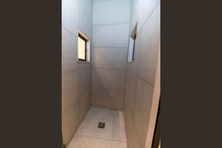 Casa à venda com 244m², 3 quartos e 4 vagas