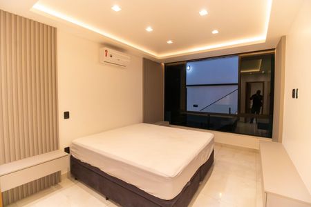 Casa à venda com 244m², 3 quartos e 4 vagas Casa à venda com 244m², 3 quartos e 4 vagasSuíte 1