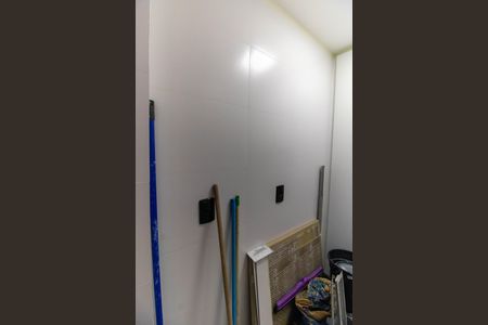 Casa à venda com 244m², 3 quartos e 4 vagas Casa à venda com 244m², 3 quartos e 4 vagasÁrea de Serviço