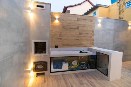 Casa à venda com 244m², 3 quartos e 4 vagas Casa à venda com 244m², 3 quartos e 4 vagasÁrea externa