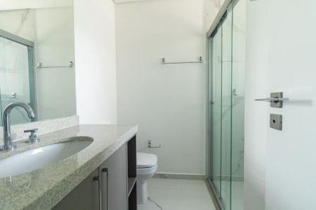 Apartamento para alugar com 82m², 3 quartos e 1 vaga Apartamento para alugar com 82m², 3 quartos e 1 vagaBanheiro da Suíte