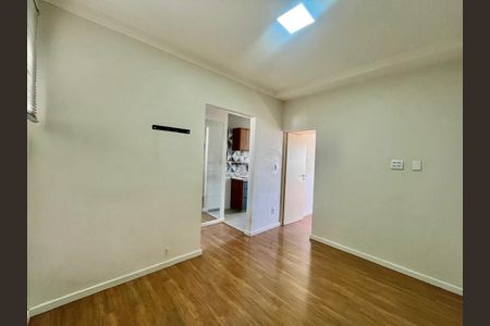 Sala de apartamento à venda com 1 quarto, 40m² em Centro, Campinas