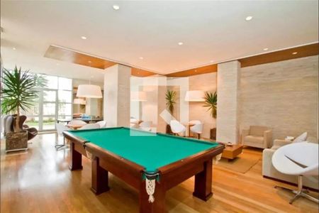 Apartamento à venda com 121m², 3 quartos e 2 vagas Apartamento à venda com 121m², 3 quartos e 2 vagasSalão de jogos