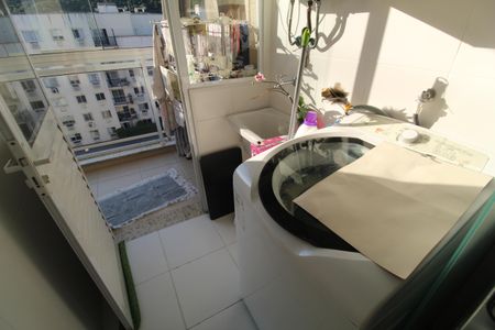 Apartamento à venda com 64m², 2 quartos e 1 vagaÁrea de serviço