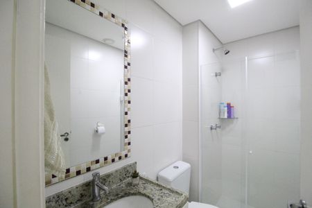 Apartamento à venda com 64m², 2 quartos e 1 vagaBanheiro da suíte