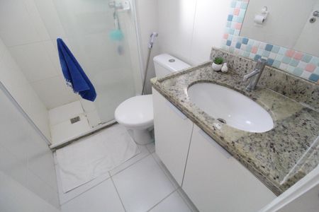 Apartamento à venda com 64m², 2 quartos e 1 vagaBanheiro social