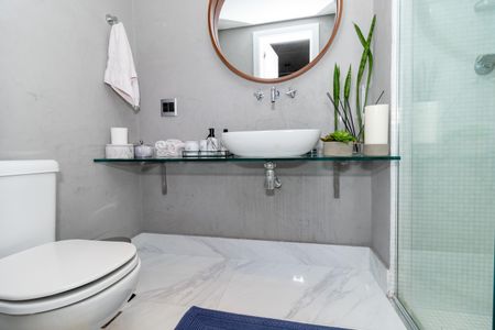 Apartamento para alugar com 150m², 2 quartos e 2 vagas Apartamento para alugar com 150m², 2 quartos e 2 vagasBanheiro