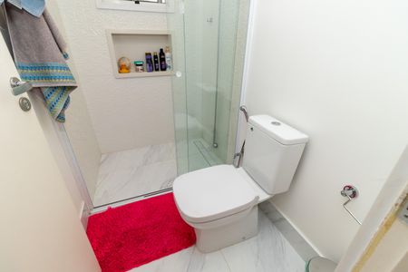 Apartamento para alugar com 150m², 2 quartos e 2 vagas Apartamento para alugar com 150m², 2 quartos e 2 vagasBanheiro da Suíte 1