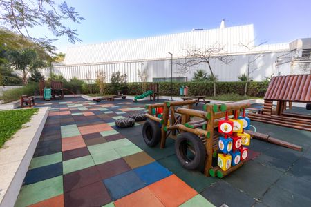Apartamento para alugar com 150m², 2 quartos e 2 vagas Apartamento para alugar com 150m², 2 quartos e 2 vagasÁrea Comum - Playground