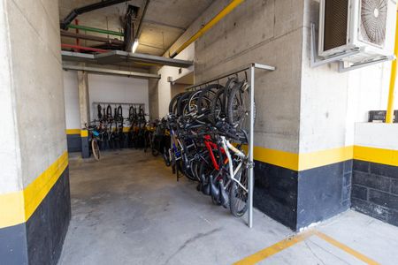 Apartamento para alugar com 150m², 2 quartos e 2 vagas Apartamento para alugar com 150m², 2 quartos e 2 vagasÁrea Comum - Bicicletário