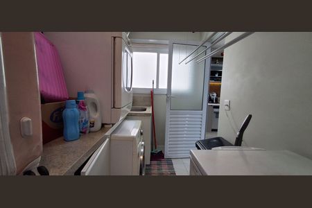 Apartamento à venda com 162m², 3 quartos e 3 vagasÁrea de Serviço 