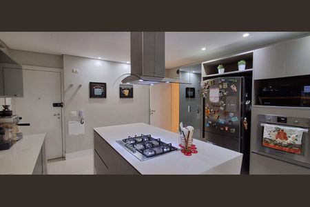 Apartamento à venda com 162m², 3 quartos e 3 vagasCozinha 