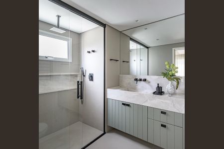 Apartamento à venda com 171m², 3 quartos e 3 vagasBanheiro da Suíte 1