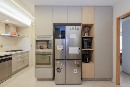 Apartamento à venda com 171m², 3 quartos e 3 vagasCozinha