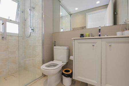 Apartamento à venda com 171m², 3 quartos e 3 vagasBanheiro da Suíte 2