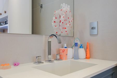 Apartamento à venda com 171m², 3 quartos e 3 vagasBanheiro da Suíte 3