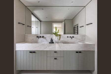 Apartamento à venda com 171m², 3 quartos e 3 vagasBanheiro da Suíte 1