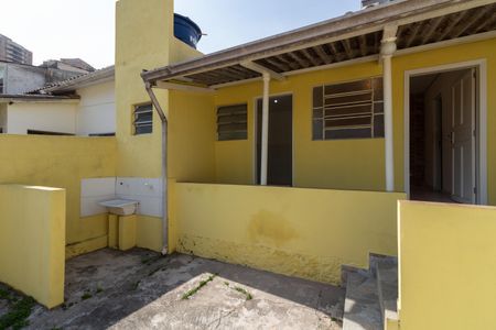 Casa para alugar com 38m², 1 quarto e 1 vaga Casa para alugar com 38m², 1 quarto e 1 vagaÁrea de serviço