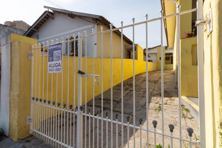 Casa para alugar com 38m², 1 quarto e 1 vaga Casa para alugar com 38m², 1 quarto e 1 vagaFachada