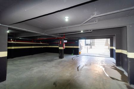 Apartamento para alugar com 45m², 2 quartos e 1 vaga Apartamento para alugar com 45m², 2 quartos e 1 vagaGaragem