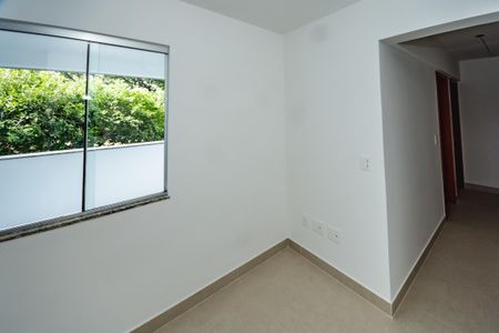 Apartamento à venda com 2 quartos, 79m² em Santa Rosa, Belo Horizonte
