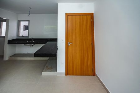 Apartamento à venda com 2 quartos, 79m² em Santa Rosa, Belo Horizonte