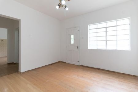 Sala de casa para alugar com 2 quartos, 80m² em Jardim Maria Estela, São Paulo