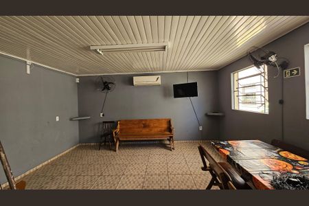 Apartamento à venda com 43m², 1 quarto e sem vagaÁrea comum - Salão de festas