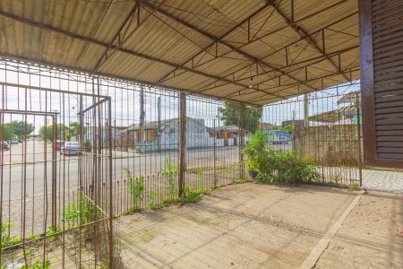 Casa à venda com 220m², 4 quartos e 4 vagasPátio 