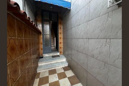 Apartamento à venda com 98m², 2 quartos e sem vaga Apartamento à venda com 98m², 2 quartos e sem vagaHall