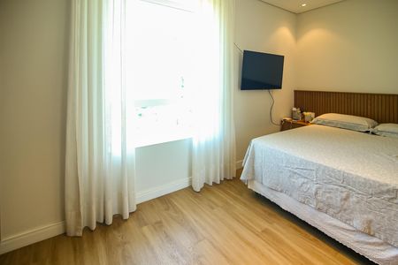 Apartamento para alugar com 167m², 3 quartos e 3 vagas Apartamento para alugar com 167m², 3 quartos e 3 vagasQuarto 1