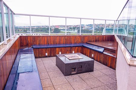 Apartamento para alugar com 167m², 3 quartos e 3 vagas Apartamento para alugar com 167m², 3 quartos e 3 vagasÁrea comum - fire place