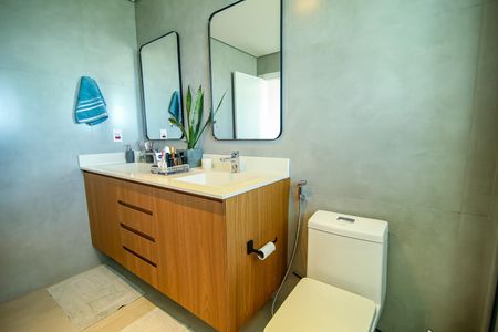 Apartamento para alugar com 167m², 3 quartos e 3 vagas Apartamento para alugar com 167m², 3 quartos e 3 vagasBanheiro da Suíte 2