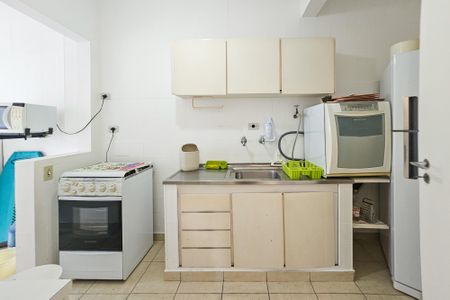 Apartamento para alugar com 75m², 2 quartos e 2 vagas Apartamento para alugar com 75m², 2 quartos e 2 vagasCozinha