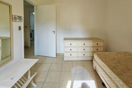 Apartamento para alugar com 75m², 2 quartos e 2 vagas Apartamento para alugar com 75m², 2 quartos e 2 vagasQuarto