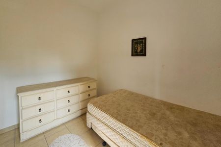 Apartamento para alugar com 75m², 2 quartos e 2 vagas Apartamento para alugar com 75m², 2 quartos e 2 vagasQuarto