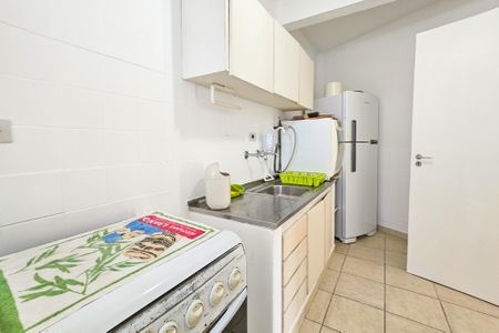 Apartamento para alugar com 75m², 2 quartos e 2 vagas Apartamento para alugar com 75m², 2 quartos e 2 vagasCozinha