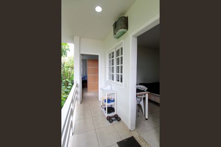 Casa de condomínio à venda com 450m², 5 quartos e 5 vagasÁrea de Serviço  casa 2