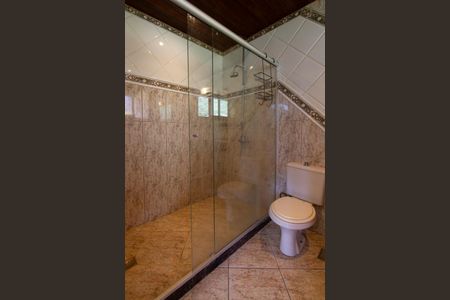 Casa de condomínio à venda com 450m², 5 quartos e 5 vagasBanheiro Quarto 3 suíte  