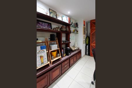 Casa de condomínio à venda com 450m², 5 quartos e 5 vagasEscritório  casa 2