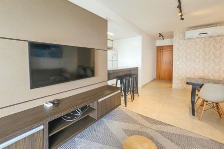 Sala de apartamento para alugar com 2 quartos, 91m² em Jardim Virgínia, Guarujá