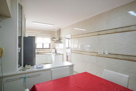 Apartamento para alugar com 340m², 4 quartos e 3 vagasCozinha