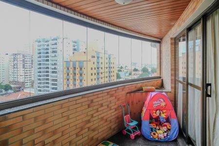 Apartamento para alugar com 340m², 4 quartos e 3 vagasVaranda