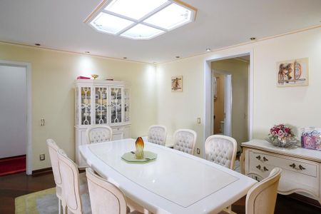 Apartamento para alugar com 340m², 4 quartos e 3 vagasSala