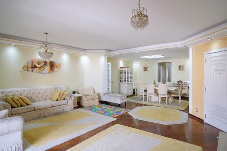 Apartamento para alugar com 340m², 4 quartos e 3 vagasSala